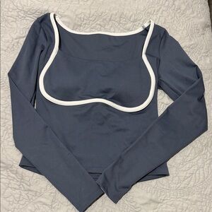 Women's Long  sleeve Active Top with Contrast Trim